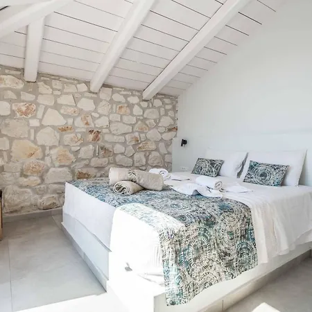 Maria Vasilikos Βίλα Ξηροκάστελλο