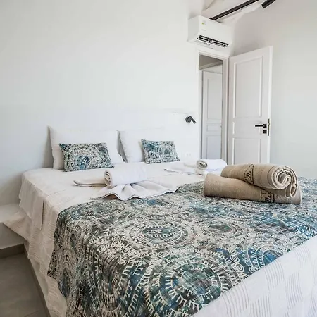 Maria Vasilikos * Xirokástellon